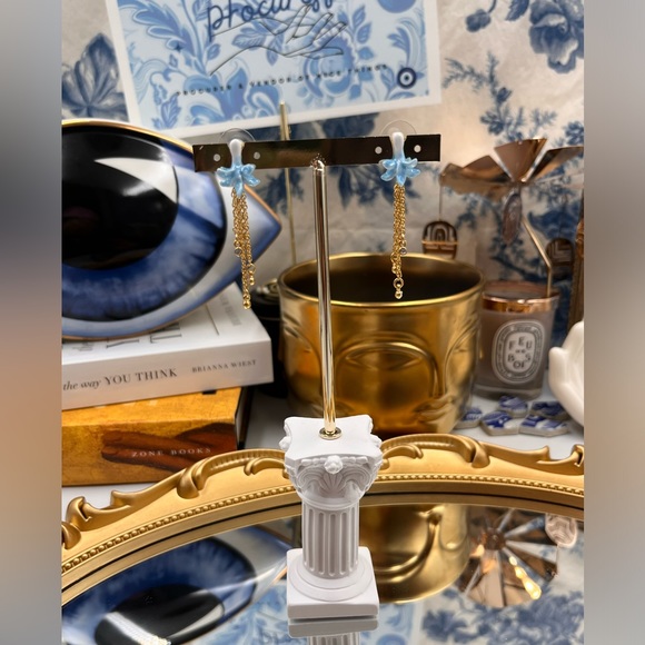 🆕 LES NEREIDES 🧿 NWOT Blue Bell Flower Dangling Crystal Post Earrings - Picture 6 of 16